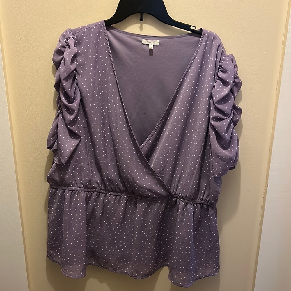 Size 2 Maurice’s purple, polka dot top